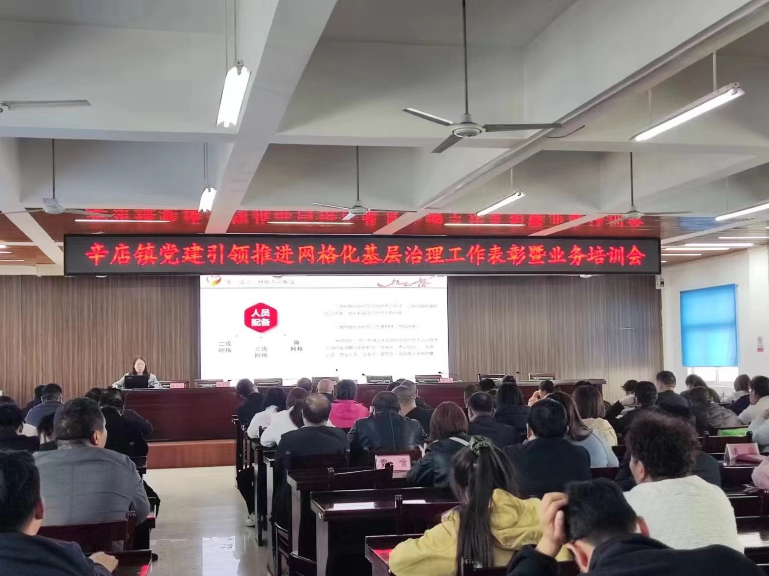 acf6b86ff5c541e32c5bf5c8c98c665.jpg